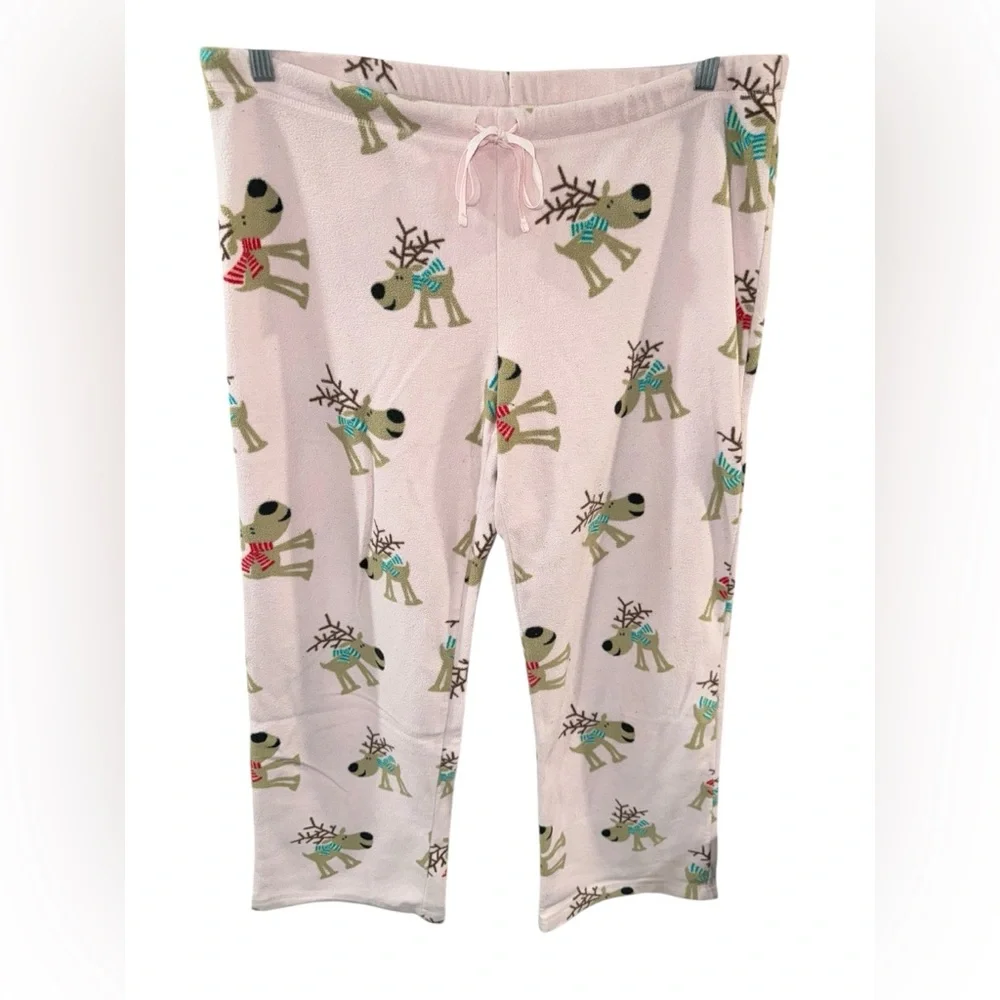 Old‎ Navy Women's Reindeer Pajama Pants